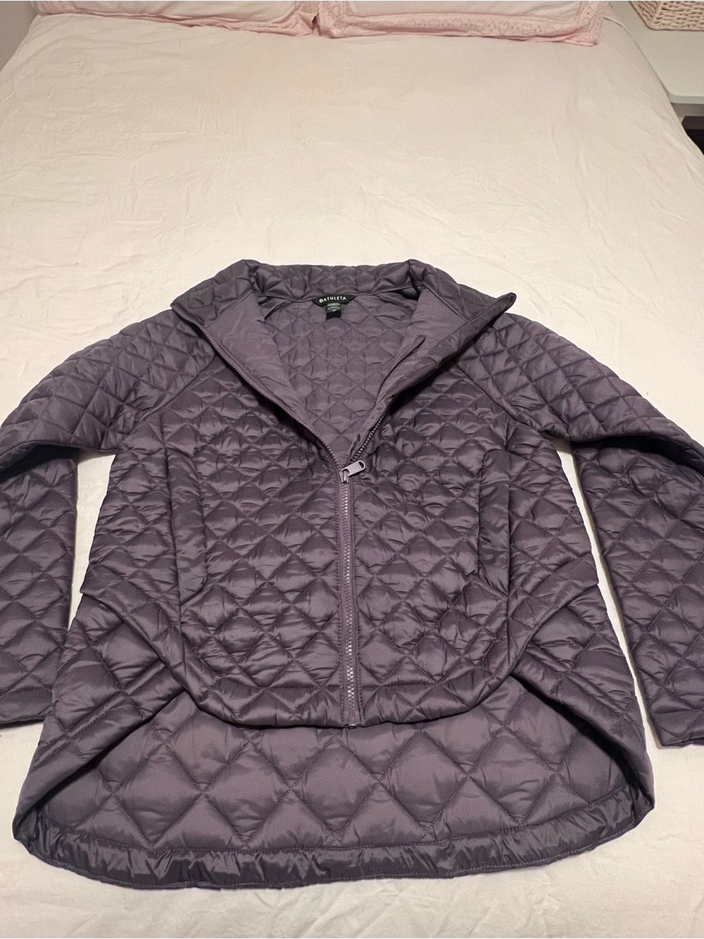 Athleta Quilted Puffer Jacket in Plum